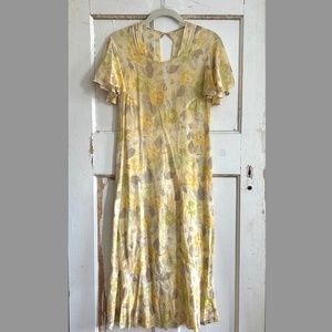 Antique 1920s / 1930s Yellow Printed Floral Dress